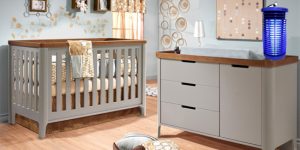 Đèn bắt muỗi cho gia đình